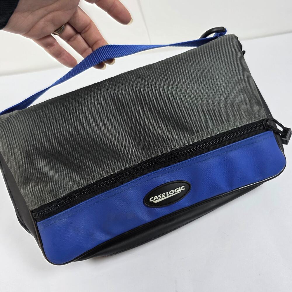 Vintage Case Logic CD Wallet Soft Case 30 Disc Storage Organizer Blue Black